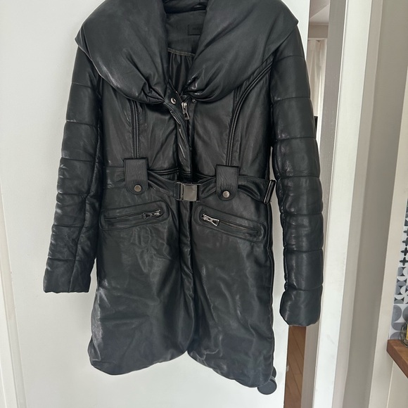 Rudsak leather winter jacket Rare 🌸Size M
puffer coat for winter - Picture 14 of 16